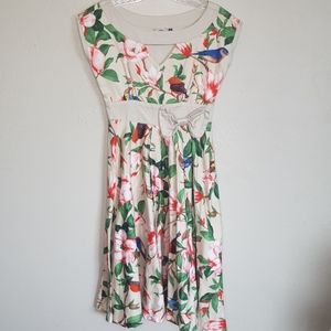 Banned floral bird print rockabilly/pinup …